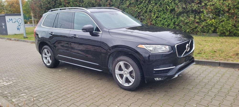 Volvo xc90 T5 benzyna w Polsce oryginalny lakier