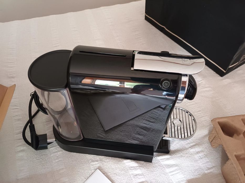 Máquina café Nespresso Citiz+oferta