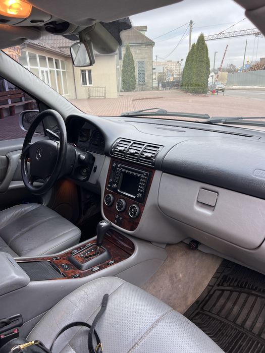 Mersedes-Benz Ml 163