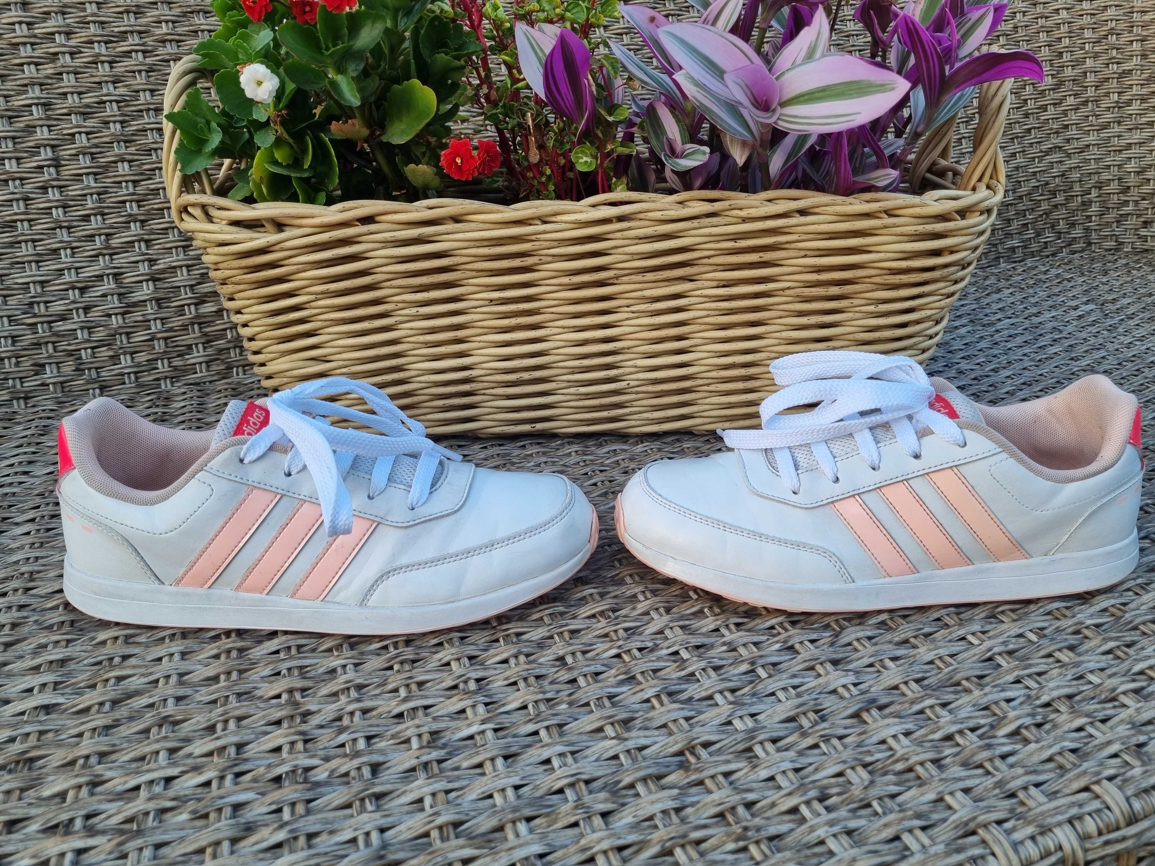ADIDAS R 38 sneakersy Vs Switch 2.0 białe kolekcja NEO różowa podeszwa