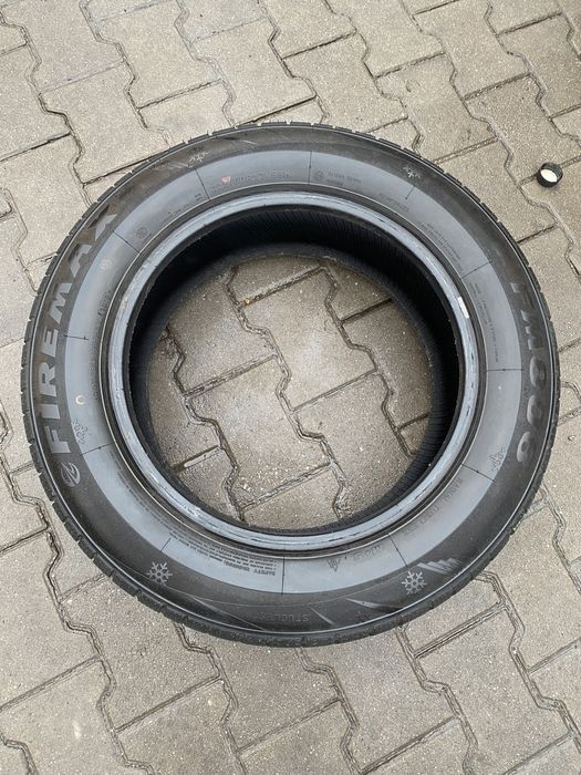 225/60/17 Firemax FM 808