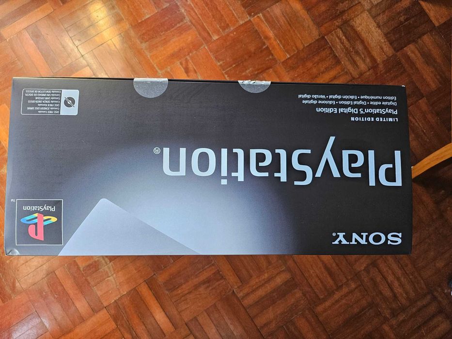 PS5 digital edition - 30th anniversary edition