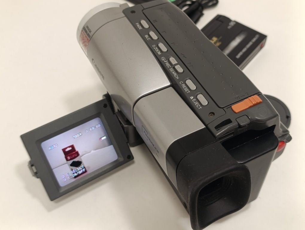 Kamera CANON V520 8mm Video8 JAPAN kasety kasetki retro vintage 100%OK