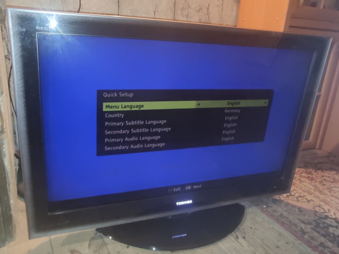 Telewizory Toshiba Regza 42