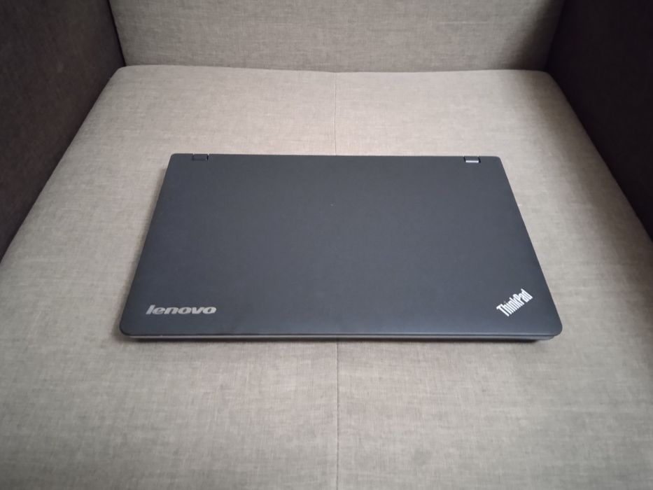 Ноутбук Lenovo ThinkPad E525,AMD A6-3410MX,4 ядра-4 пот,ram8/ssd 120gb