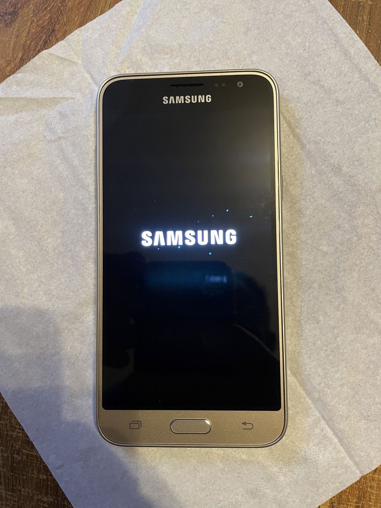 Samsung galaxy j3