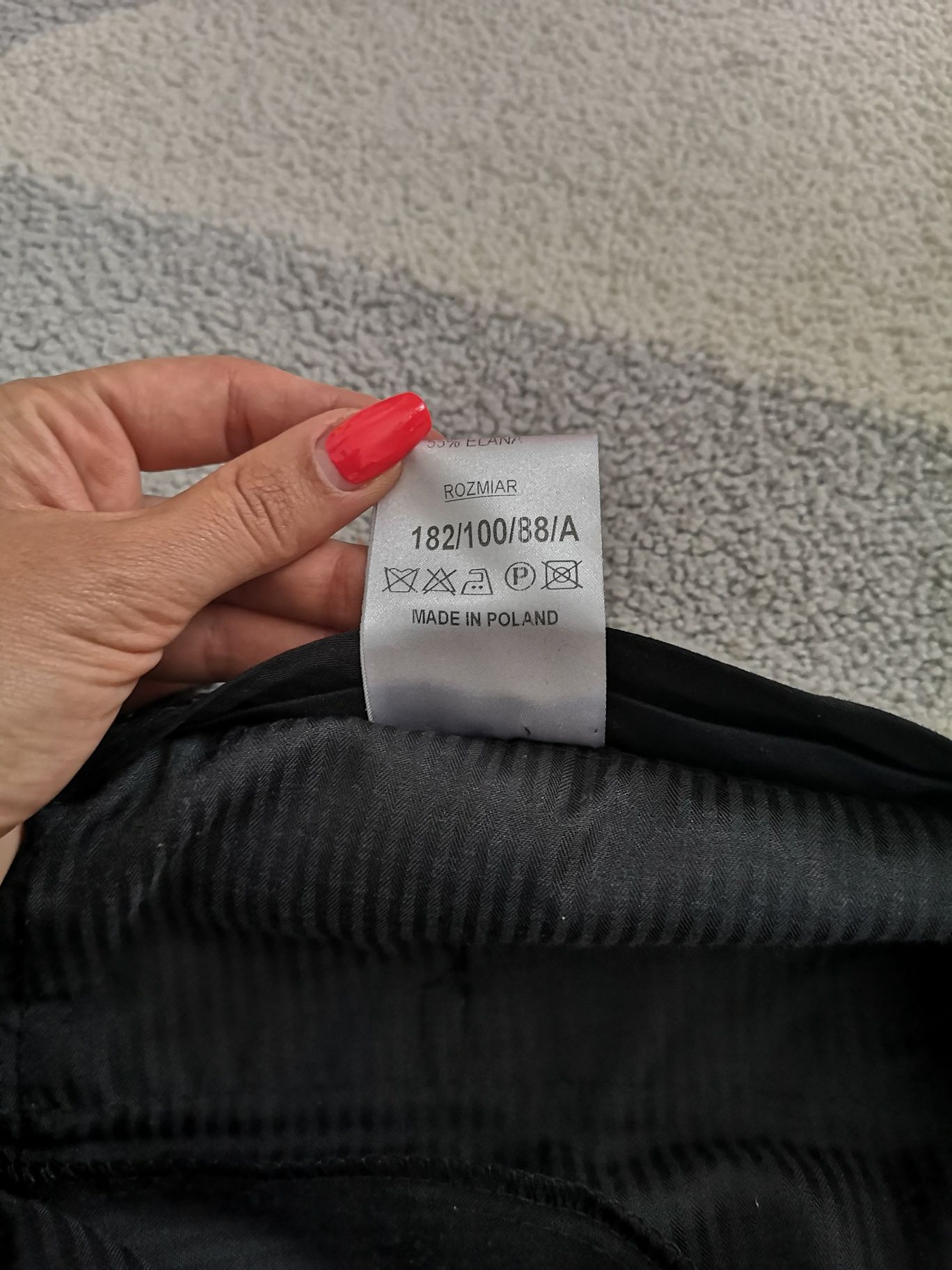 Młodzieżowy garnitur Slim ciemny granat rozmiar 52