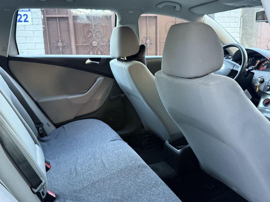 Продам Volkswagen Pasaat B6 НЕ КРАШЕН