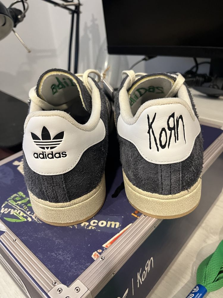 Adidas campus 2 x Korn 44 i 2/3