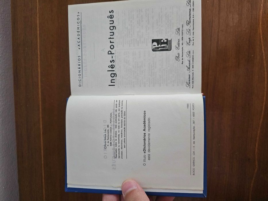 Dicionário Inglês-Português / Português-Inglês – (Porto Editora, 1995)