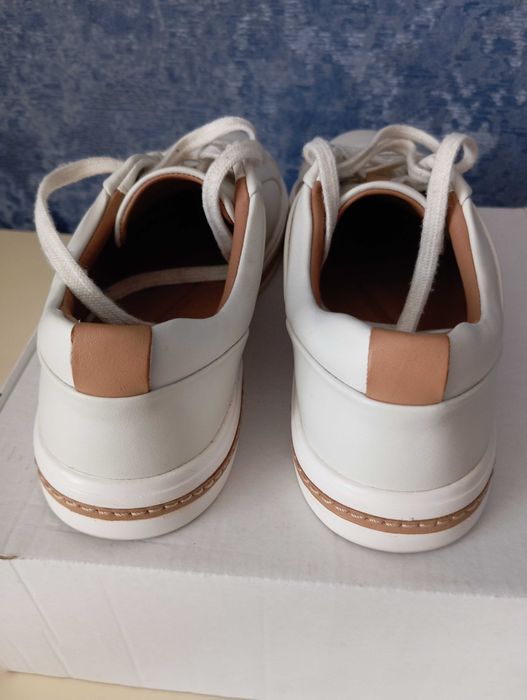 Сникерcы Un Maui Lace, кожаные кроссовки Clarks, размер 35,5