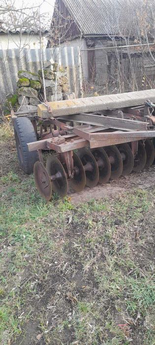 Продам дискову борону, косарку та РУН