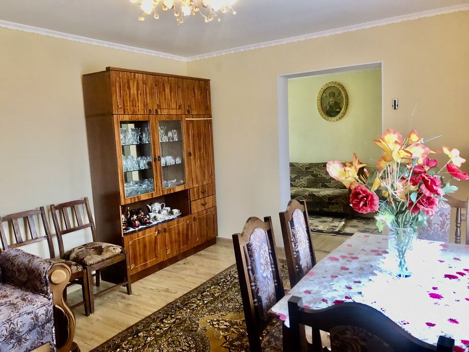 Продається якісний деревʼяний будинок