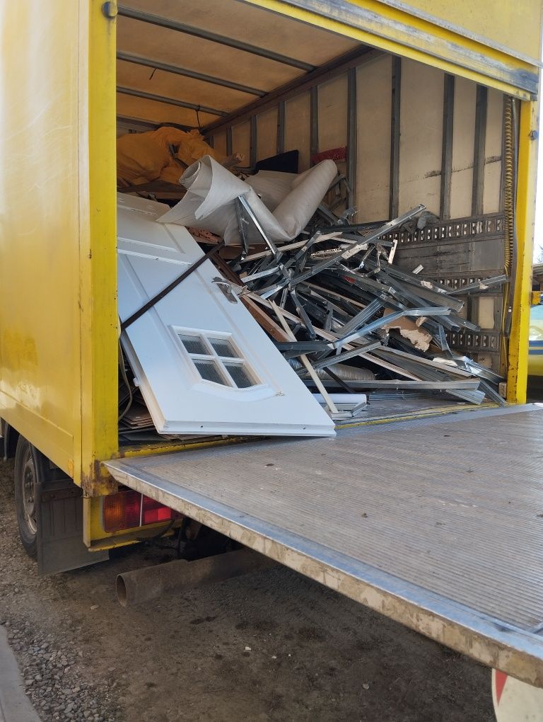 Przeprowadzki, utylizacje starych mebli, usługi transportowe.