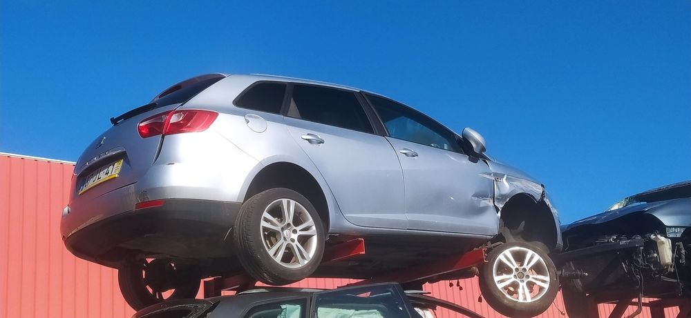 SEAT Ibiza 6J SW TDI