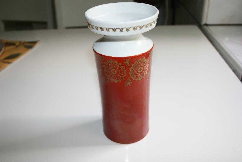 wazon antyk biało czerwony porcelana sygnowany unterweissbach ornament