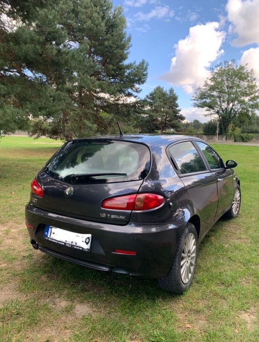 Alfa romeo 147 samochód osobowy