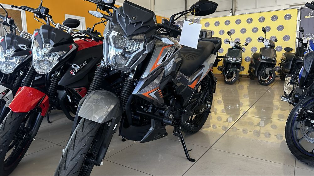Мотоцикл SPARK SP250R-32