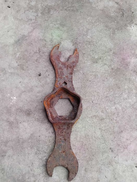 Продам ключ газорезчика.