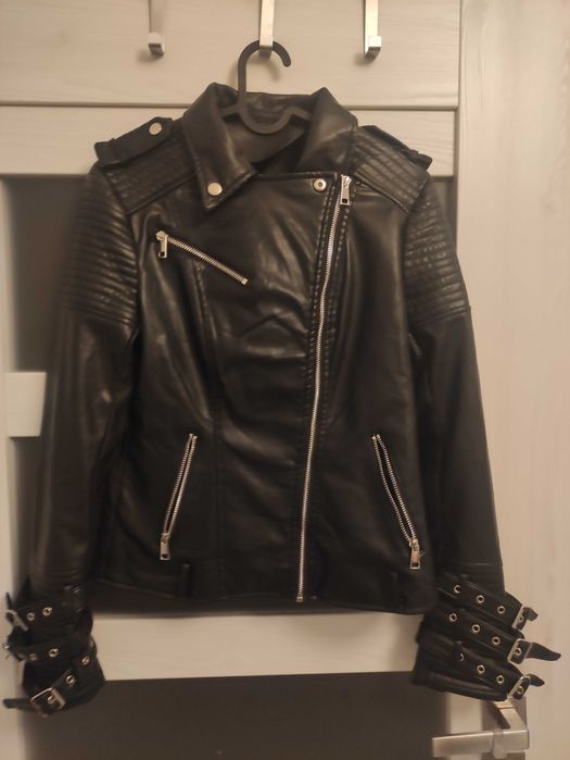 Krótka kurtka ramoneska czarna