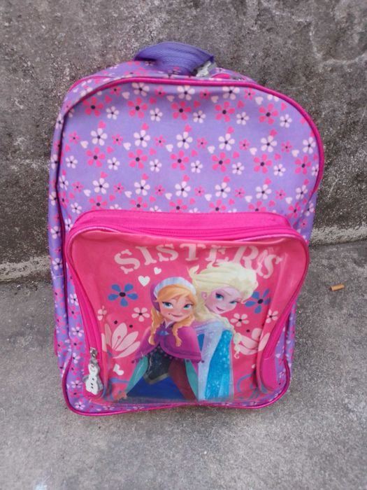Vendo mochila de menina