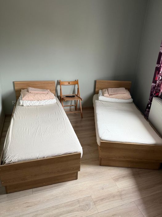 Łóżko 160/200 z materacem