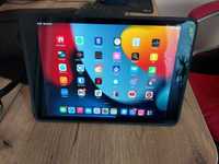 Apple iPad 10.2" 2021 Wi-Fi 64 GB + чехол у подарунок!