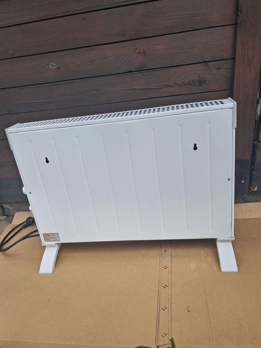 Grzejnik konwektorowy do powieszenia na ścianie 2500W THERMO HEATER
