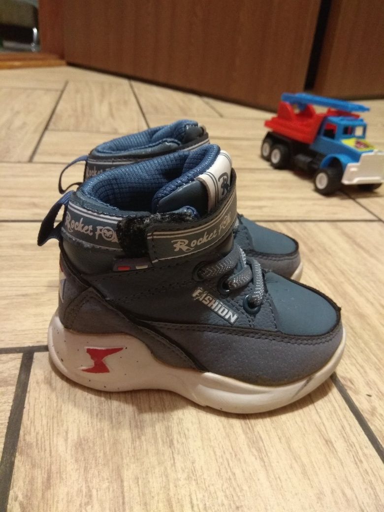 Деми ботиночки для мальчика