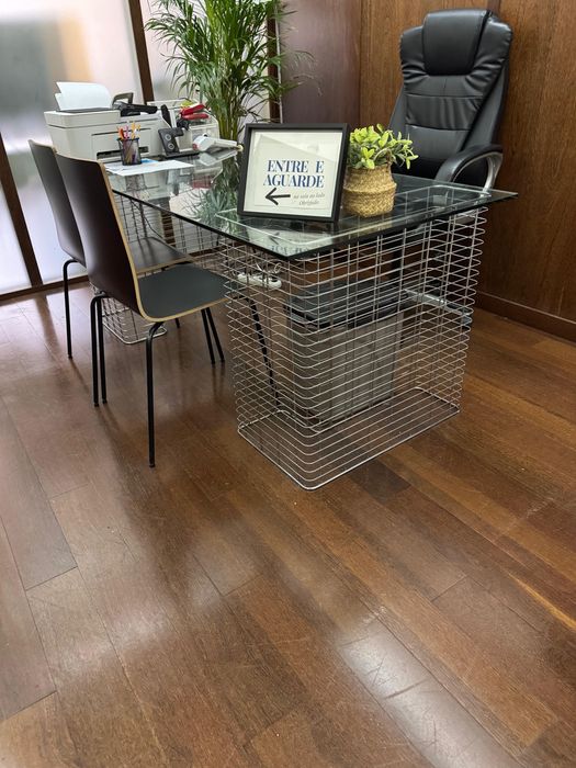 Secretaria + cadeiras