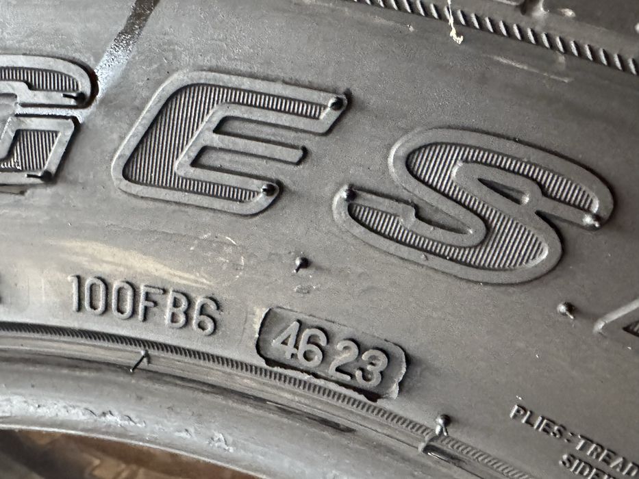 235 65 17 Bridgestone 24 год всесезонная резина как новая 235/65/17