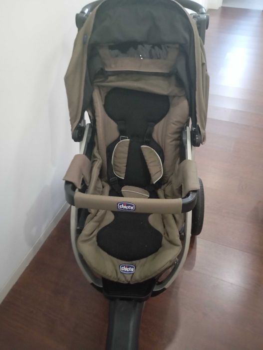 Carrinho trio bebé