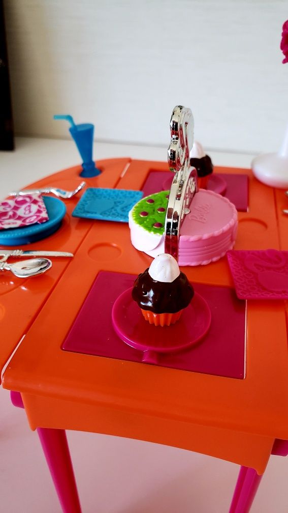Barbie kit Jantar com Sobremesa original completo