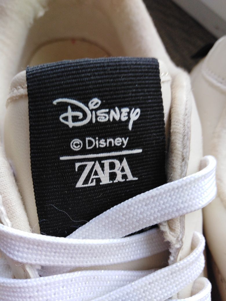Кроссовки Zara Disney