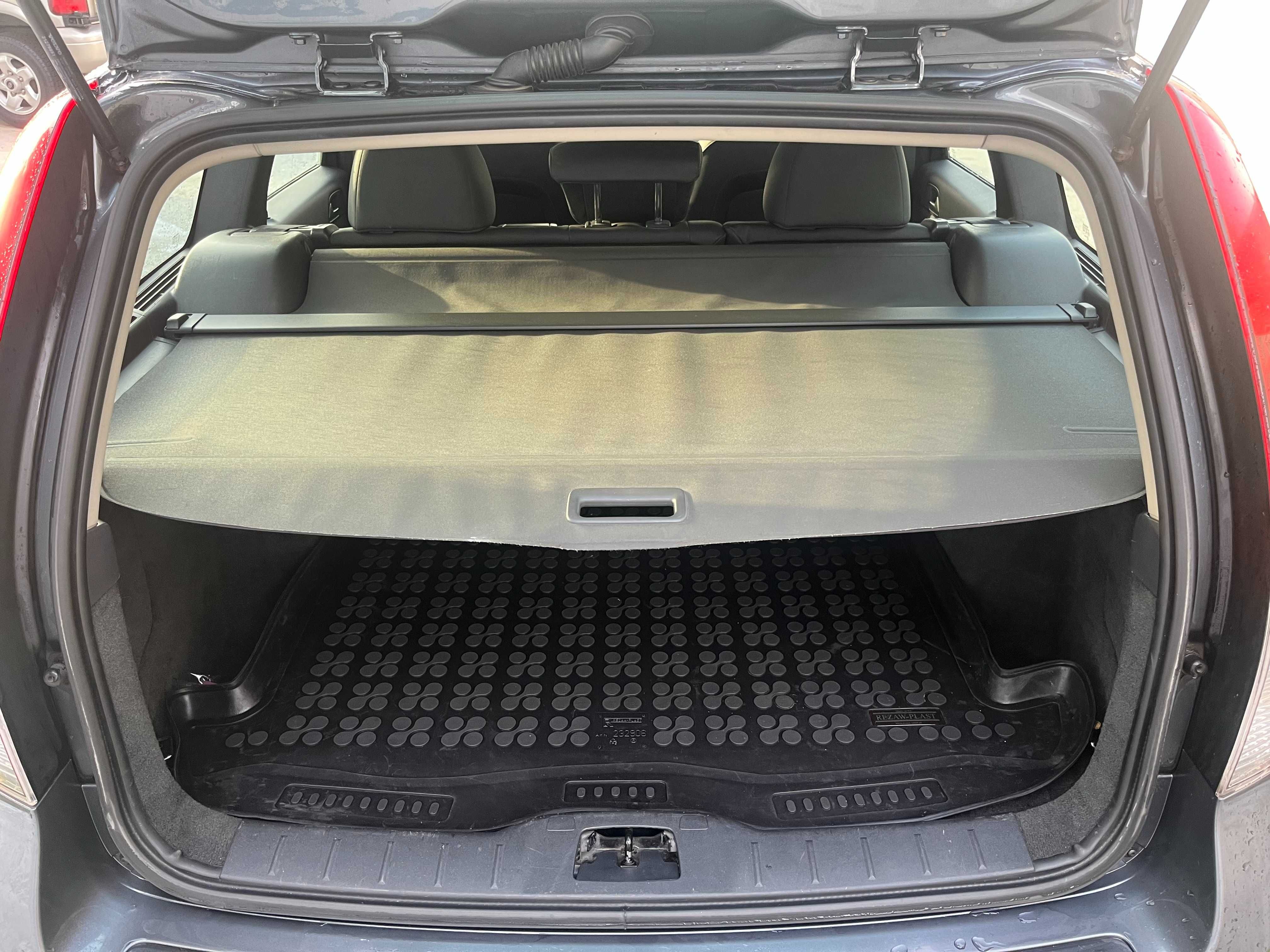 Volvo v50 1.6D 2010