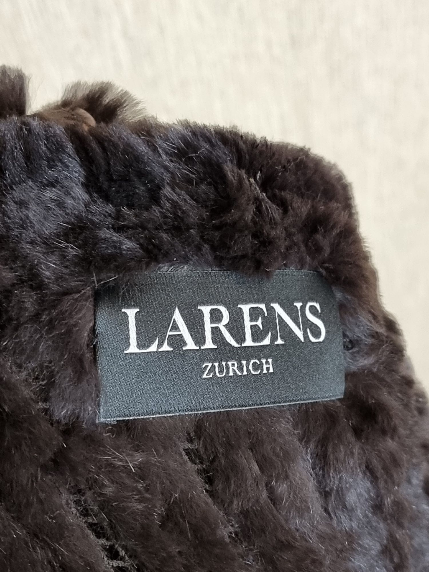 меховое пончо, свитер люксового бренда Larens Zurich, 100% мех кролика
