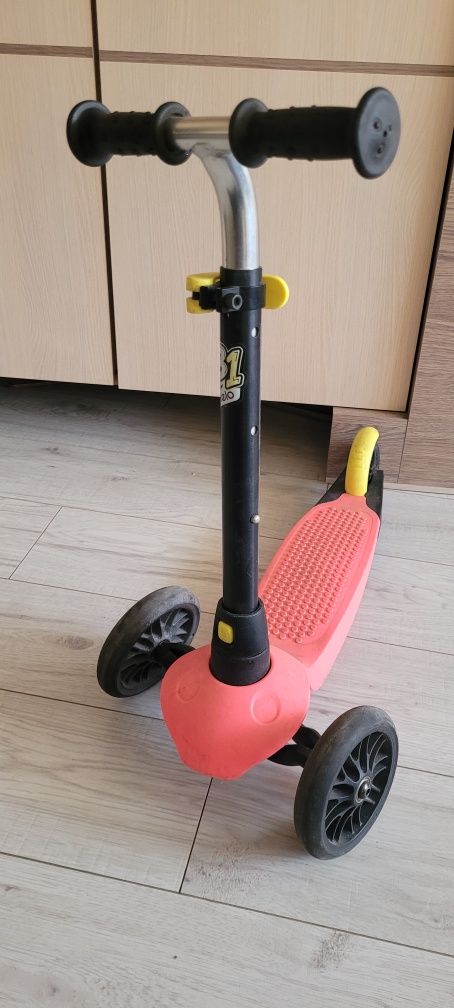 hulajnoga dziecięca 3 kołowa