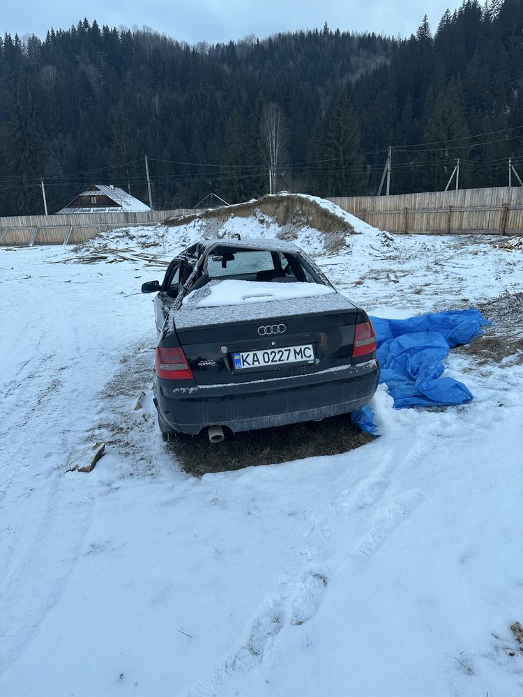 Авді а4 б5 1.6 бензин
