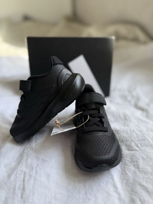 Кросівки adidas дитячі