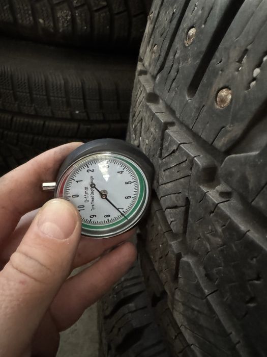 215 65 16C Michelin 4шт зимові шини 18рік (#41)