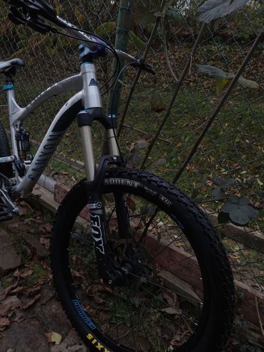 Canyon strive AL 8.0 велосипед. Ровер