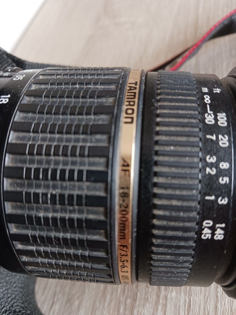Cânon 600 D completamente nova
