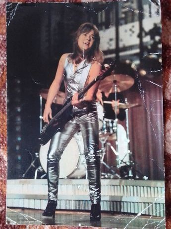 Продам редкую открытку  Suzi Quatro 1980г. ГДР