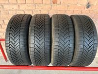 Комплект Зимових шин 195/60R16 Michelin