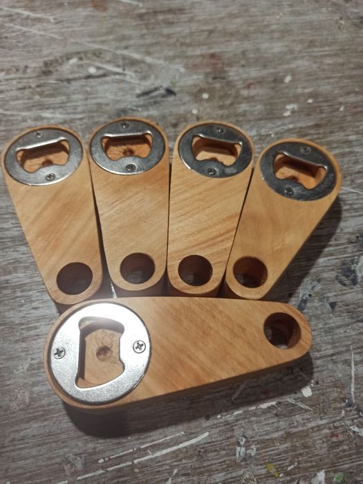 Otwieracze do butelek