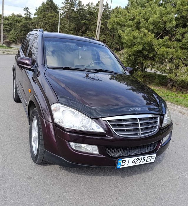 Продаю Санйонг кайрон 2008 2,0д,4×4