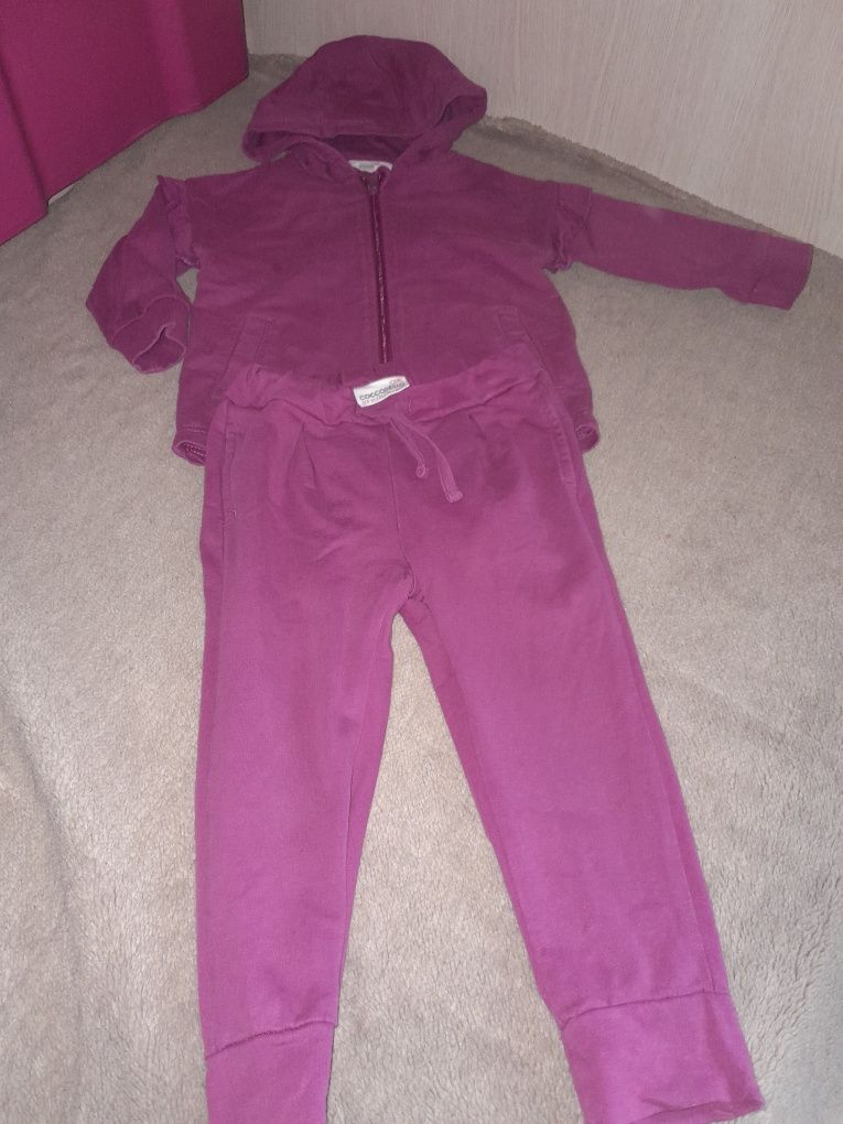 Zestaw dresow - bluzy I spodnie Coccodrillo r.92
