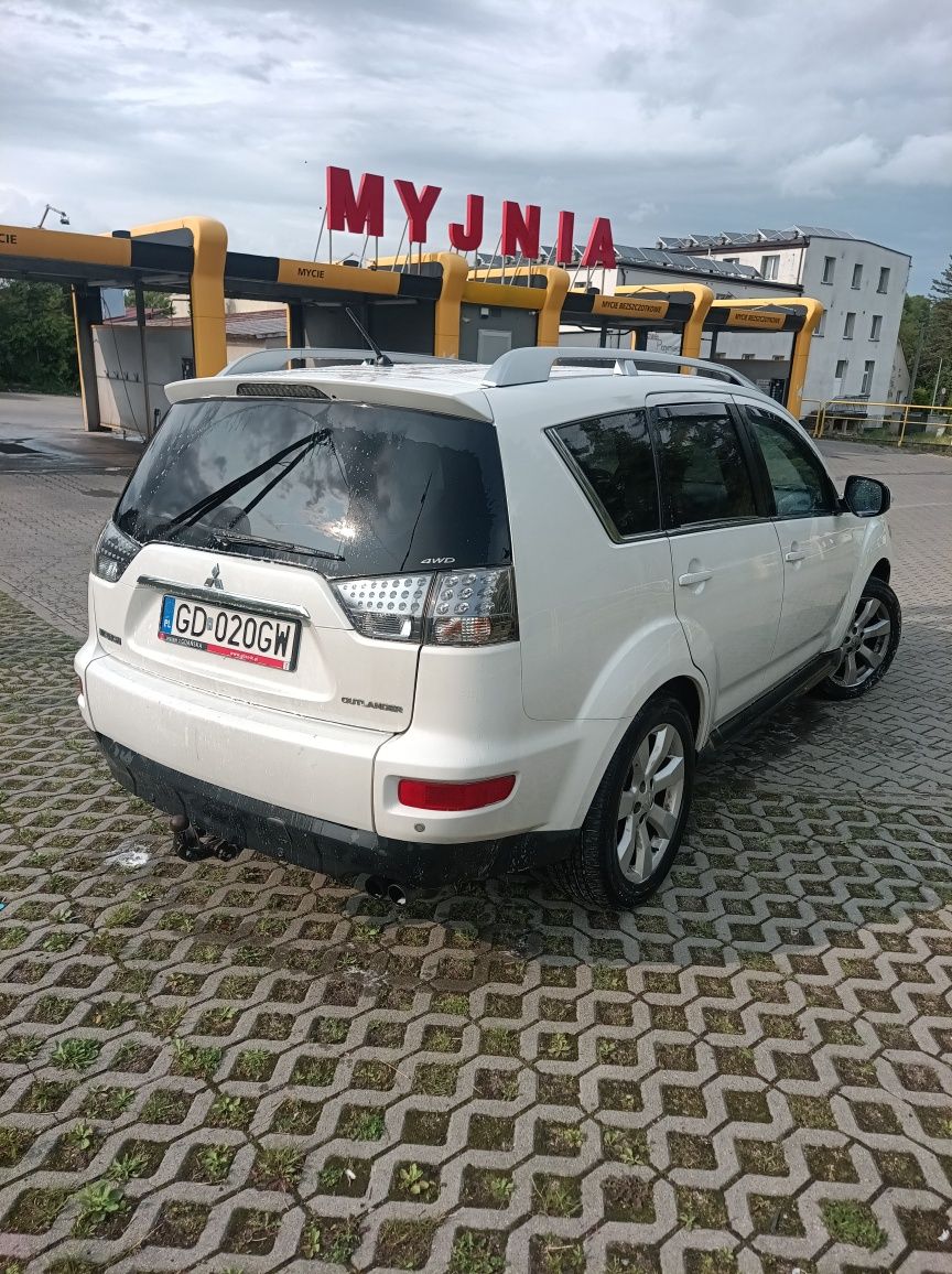 Mitsubishi outlander 2 2.0 did