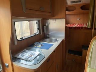 Autocaravana Challenger Genisis 2.4TD 140cv