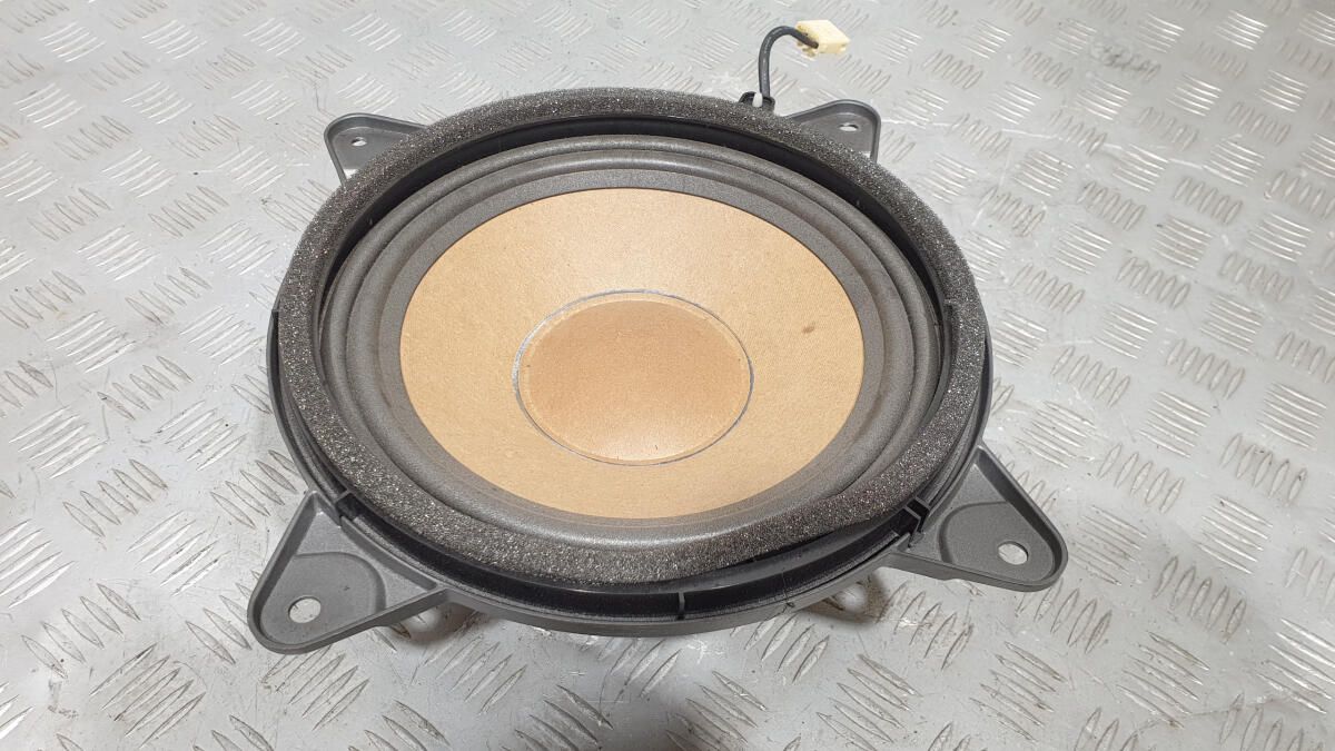 Сабвуфер mark levinson 861600WC40 Lexus gs 450h 2006-2011 разборка